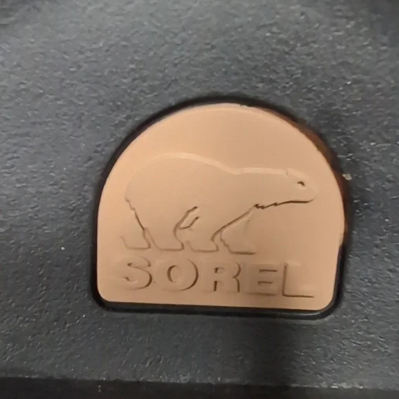 Sorel Black and Tan Bear Logo - Picture 4 of 6